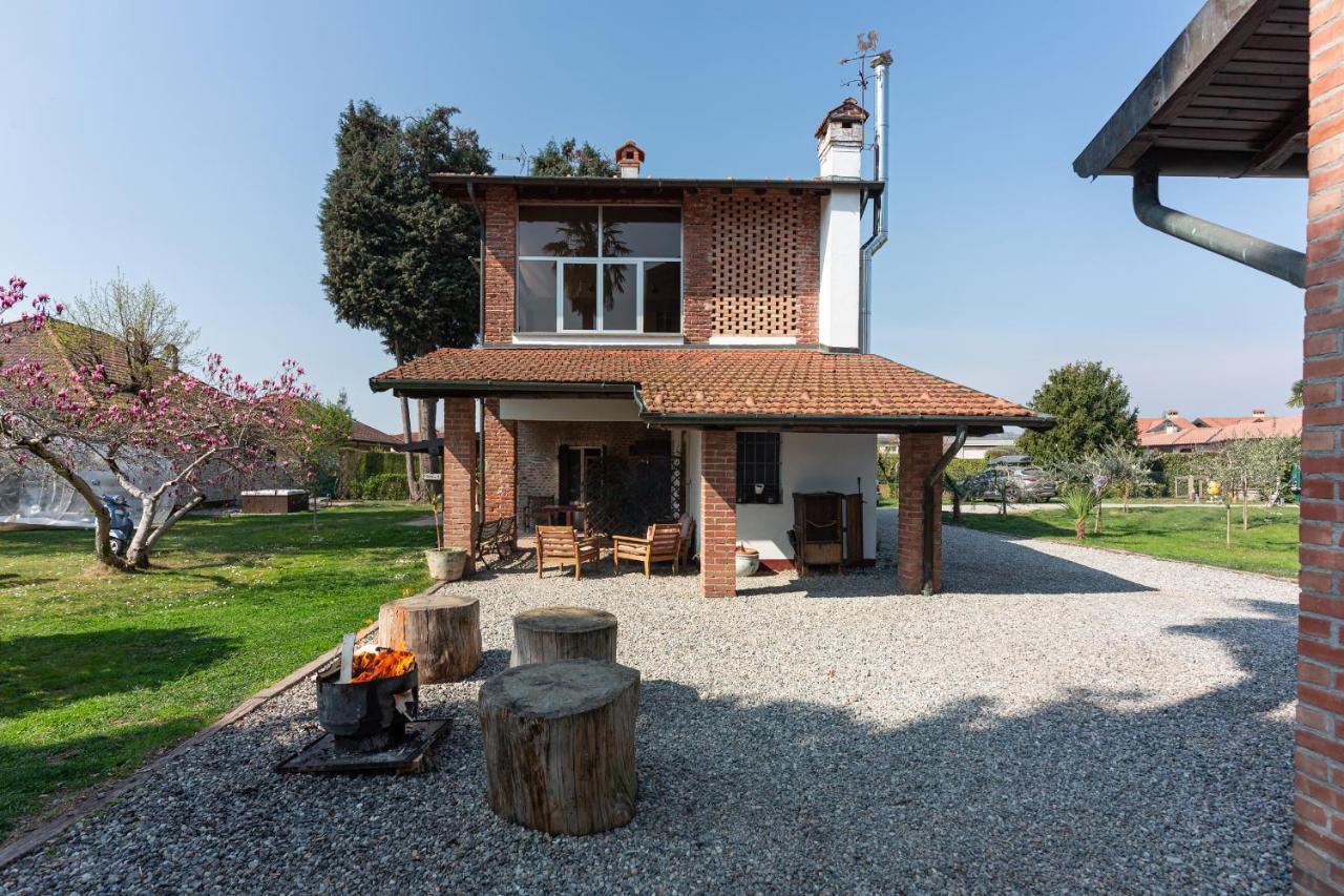 Cascina Cattabreghetta Acomodação com café da manhã Pombia Exterior foto